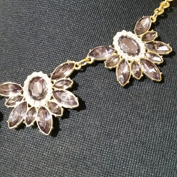 NWT amethyst and crystal statement necklace - Picture 3 of 9